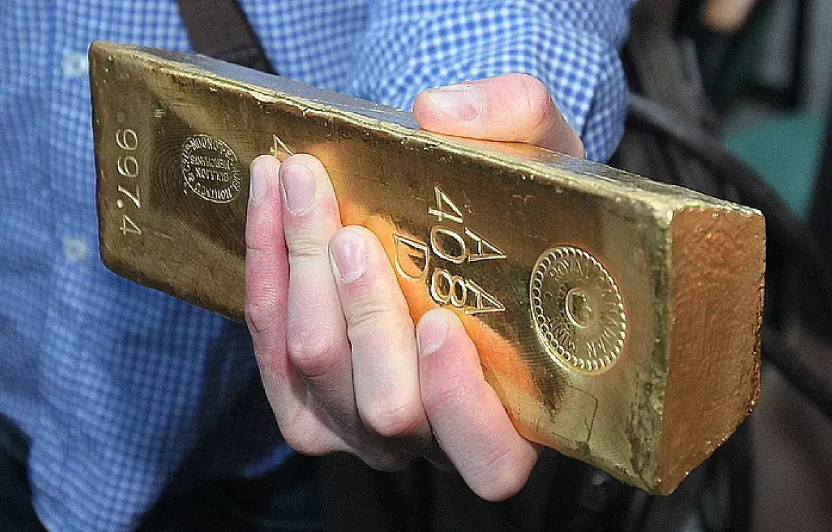 Zdjęcie Nieznana waga złotej sztabki w NBP: Zaskakujące fakty o rezerwach banku