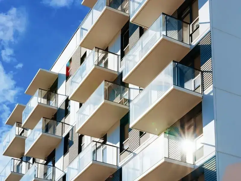 Zdjęcie Czy apartamenty inwestycyjne są opłacalne? Analiza korzyści i ryzyk