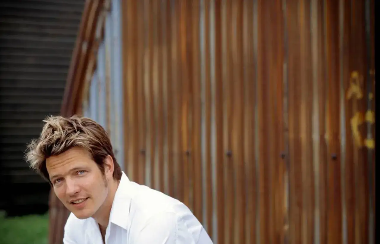 Zdjęcie Thomas Vinterberg: Reżyser i jego najważniejsze filmy oraz wpływ