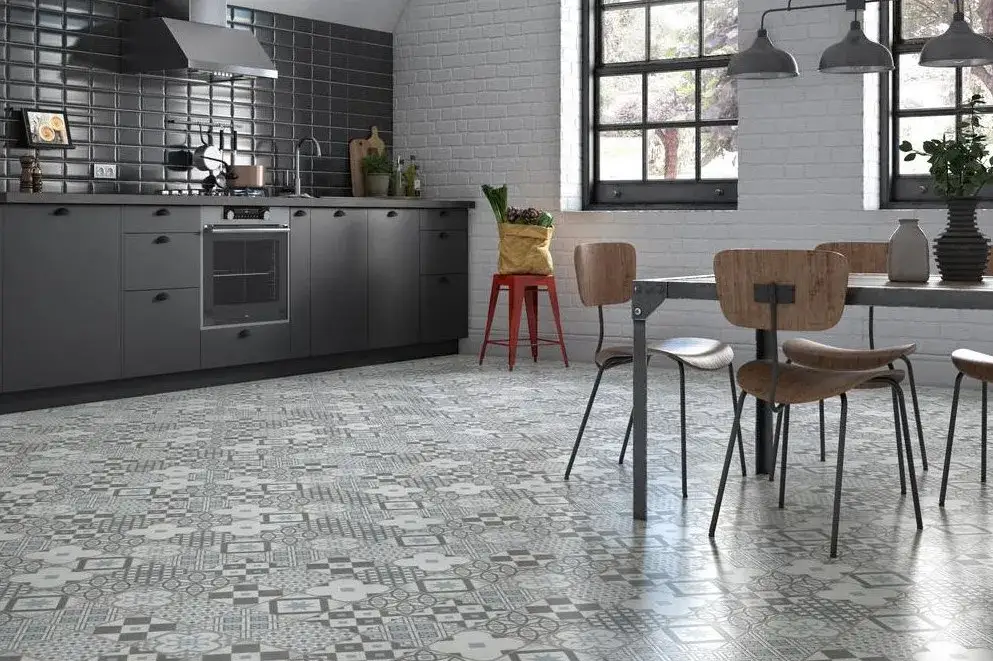 Zdjęcie Alternatywy dla paneli: co położyć na podłogę i uniknąć rozczarowania