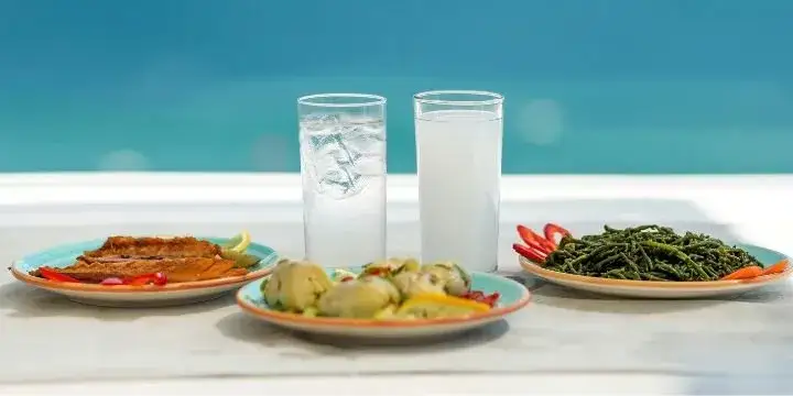 Zdjęcie Co warto zjeść w Grecji? Odkryj tradycyjne smaki, które zachwycą