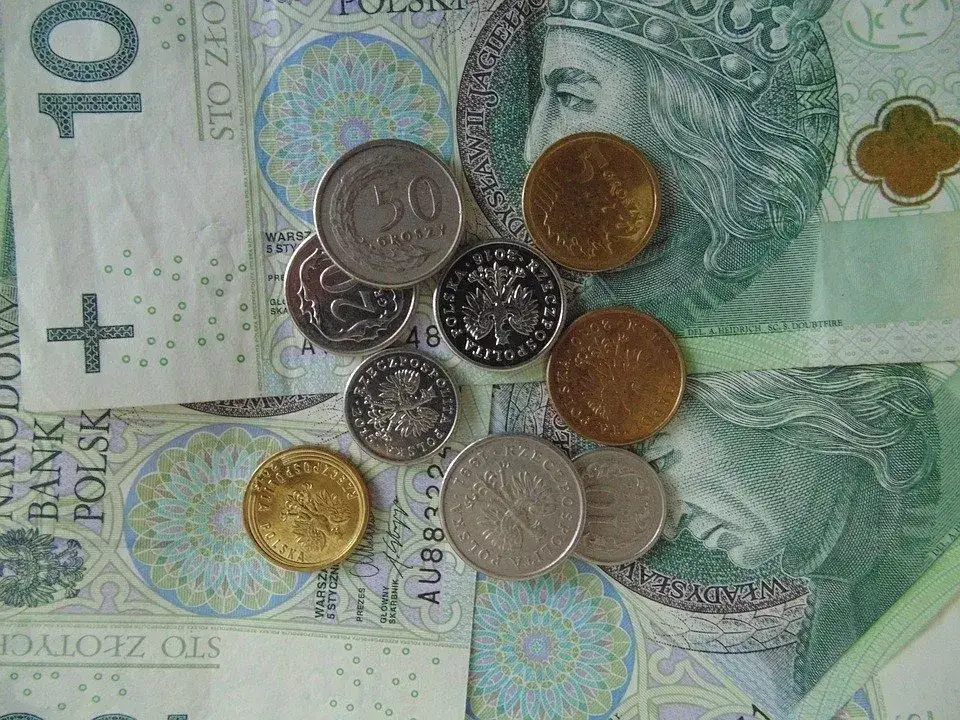 Zdjęcie Emerytura 5900 brutto ile to netto - ile naprawdę dostaniesz na rękę?