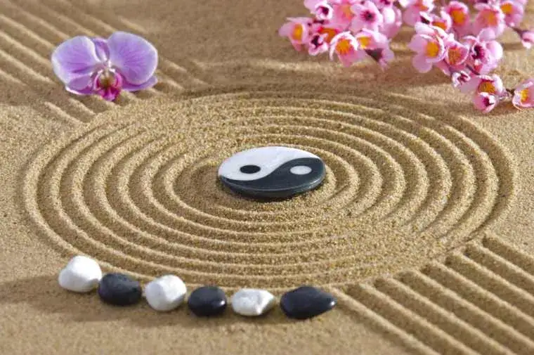 Zdjęcie Co oznacza symbol yin yang? Odkryj jego głębokie znaczenie i historię