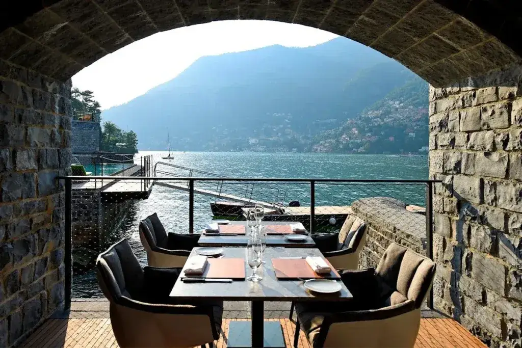 Zdjęcie Varenna gdzie zjeść: najlepsze restauracje z widokiem na jezioro