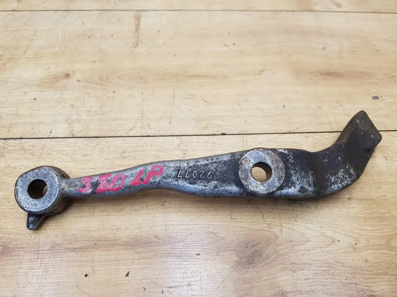 Zdjęcie Ogranicznik skrętu Volvo S60: funkcja i wymiana - poradnik