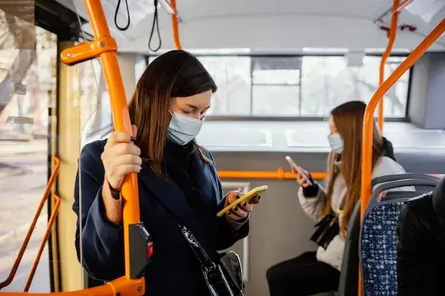 Zdjęcie Ile osób może być w autokarze? Sprawdź, zanim zarezerwujesz!