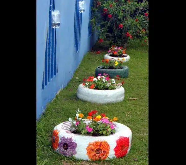 Zdjęcie Con qué pintar neumáticos para jardín: opciones duraderas y efectivas