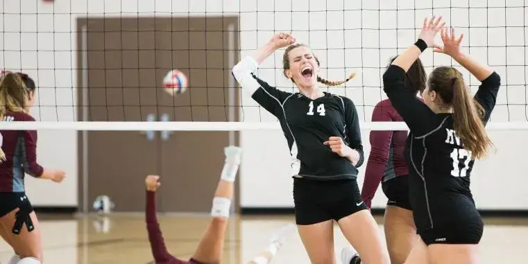 Zdjęcie Ile trwa mecz piłki siatkowej? Zaskakujące fakty o czasie gry