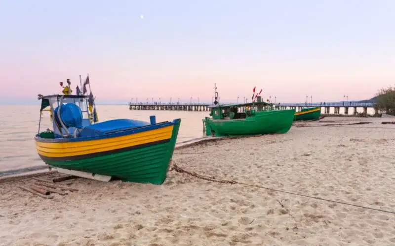 Zdjęcie Gdzie szukać noclegów nad morzem? Odkryj najlepsze opcje i porady