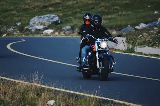 Zdjęcie Najlepsze trasy motocyklowe w Śląsku – odkryj ukryte perełki i emocje