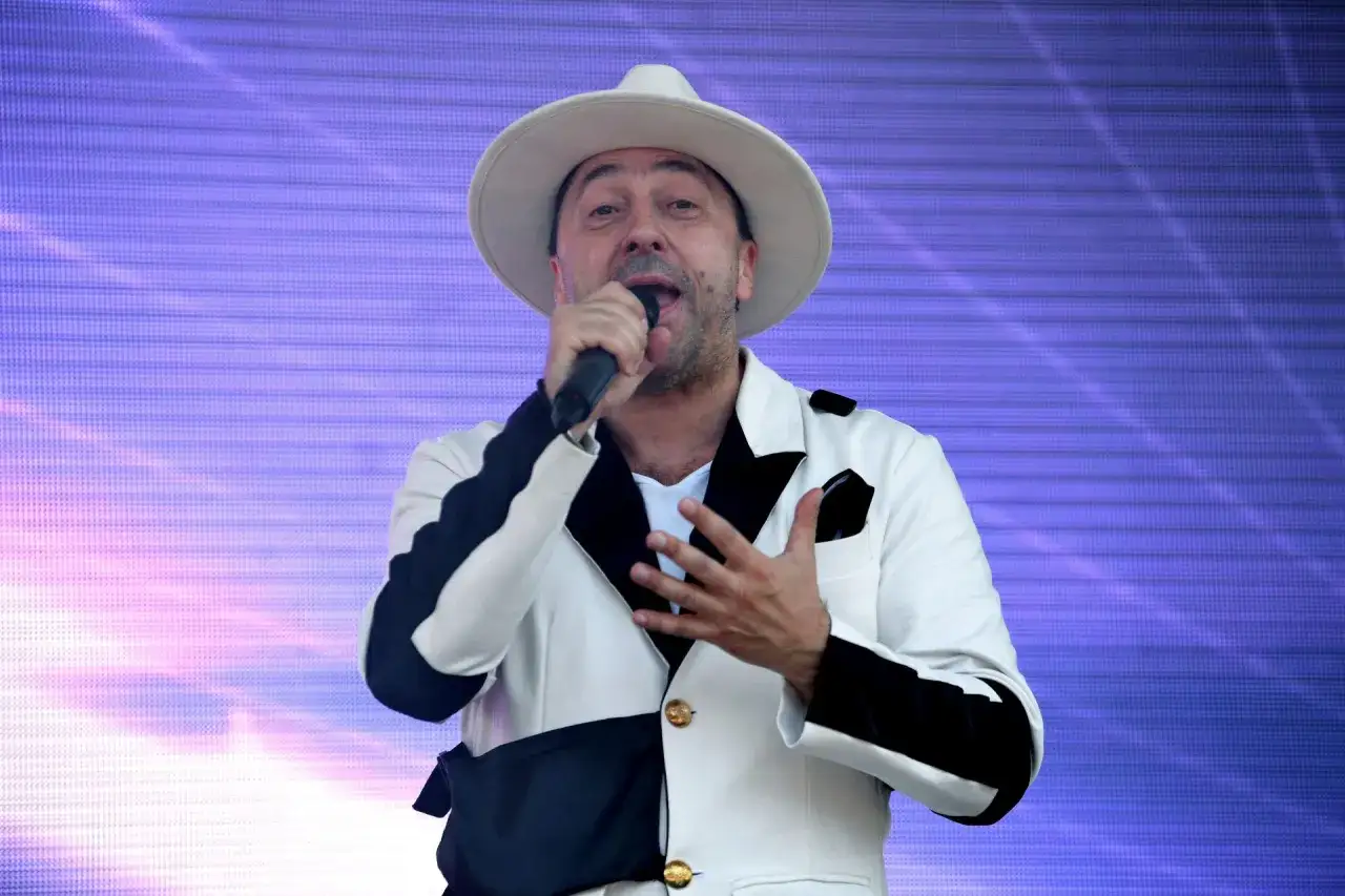 Zdjęcie Ile kosztuje występ Akcent na weselu? Ceny, które zaskoczą!