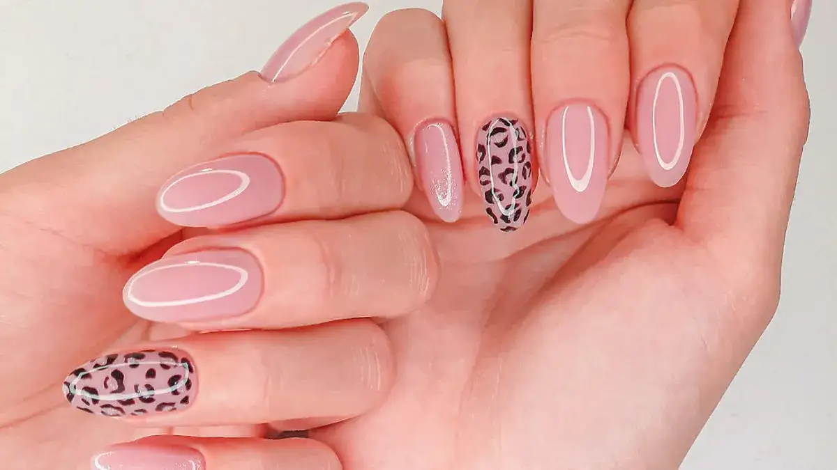 Zdjęcie Jak zrobić panterkę na paznokciach - proste kroki i najczęstsze błędy
