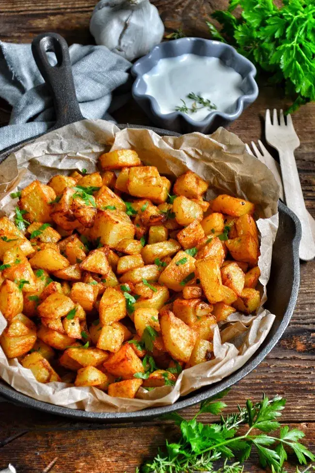 Zdjęcie Jak zrobić ziemniaczki zapiekane w piekarniku - łatwy przepis na smakowite danie