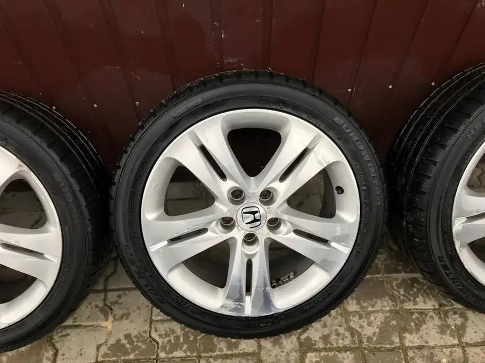 Zdjęcie Jak wybrać idealne felgi do Hondy Accord VIII i uniknąć błędów przy zakupie