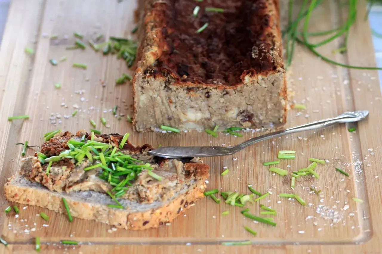 Zdjęcie Dlaczego pasztet się kruszy? 5 skutecznych rozwiązań problemu