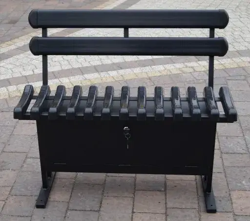 Zdjęcie Ile kosztuje montaż ławki na cmentarzu? Sprawdź ceny i opcje