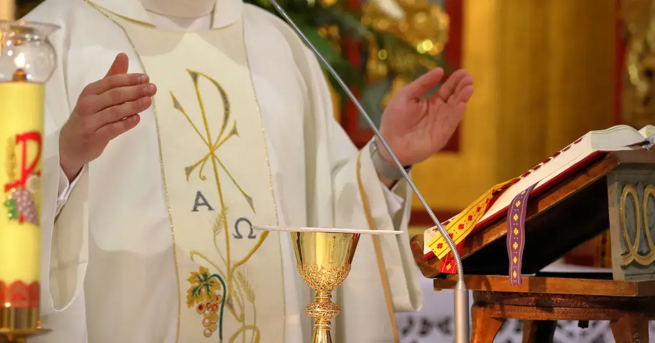 Zdjęcie Czy msza w wielką sobotę jest obowiązkowa? Oto, co musisz wiedzieć