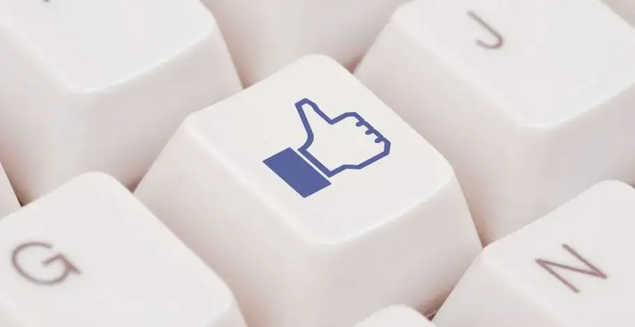 Zdjęcie W którym roku powstał Facebook? Odkryj jego fascynującą historię