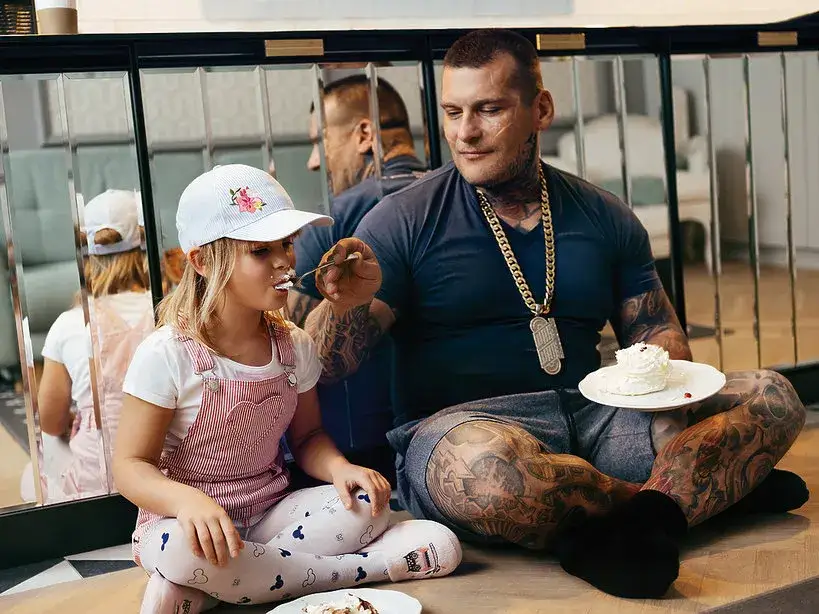 Zdjęcie Czy Popek ma dzieci? Zaskakujące fakty o jego rodzinie