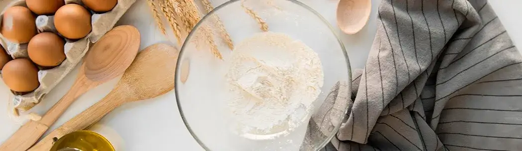 Zdjęcie W przeliczeniu na łyżki ile to jest 20 dkg mąki - szybkie przeliczanie w domu