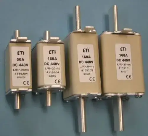 Zdjęcie Bezpiecznik na plusie czy minusie – jak uniknąć niebezpieczeństw?