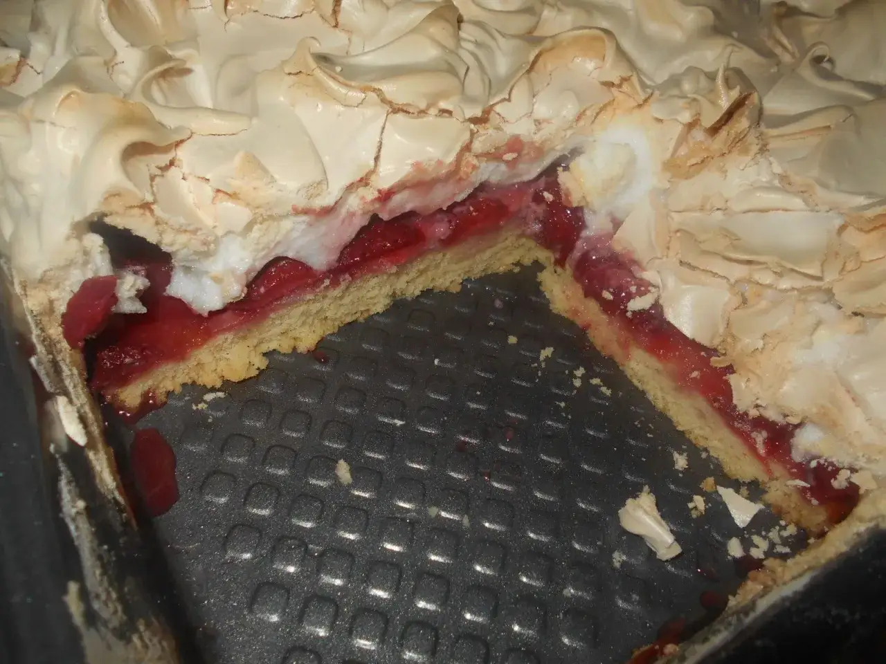 Zdjęcie Ciasta z truskawkami: Jak zrobić idealne? Sprawdzone przepisy!