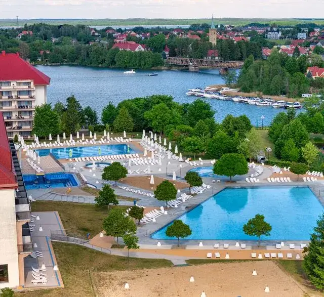 Zdjęcie Hotel Gołębiewski Mikołajki - ile gwiazdek i co to oznacza dla gości?