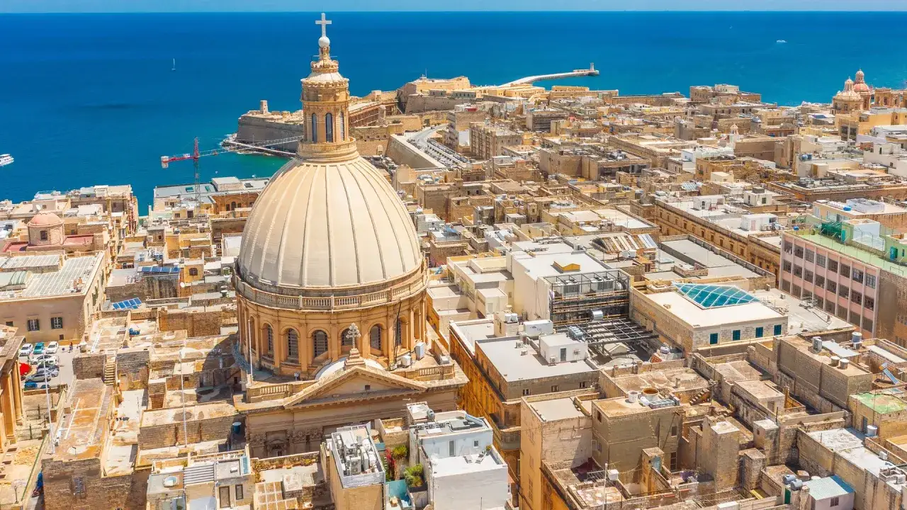 Zdjęcie Jaka jest teraz pogoda na Malcie? Sprawdź, co cię czeka!