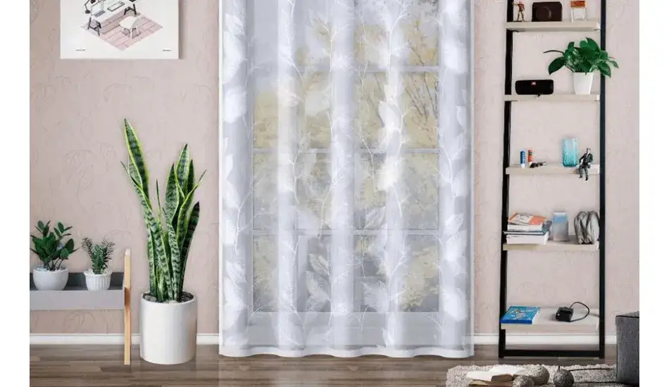 Zdjęcie Jakie firanki do przedpokoju? 8 porad na idealny wybór