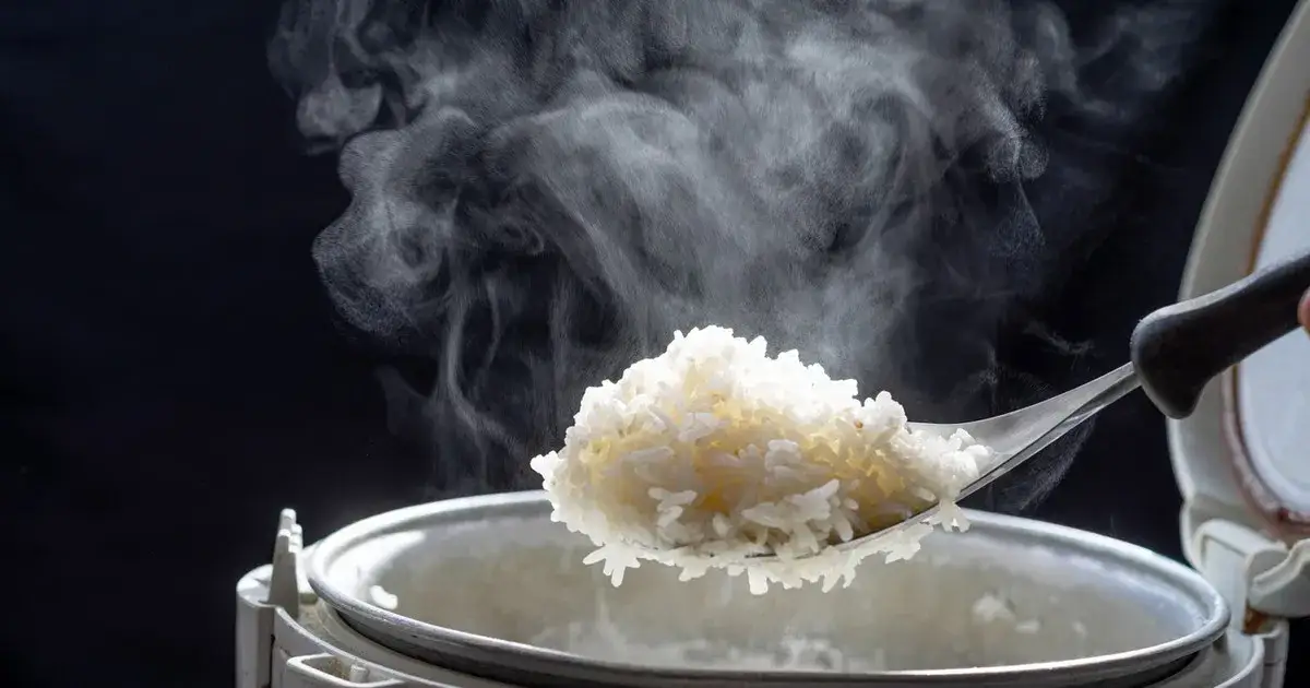 Zdjęcie Jak zrobić sypki ryż – proste triki na idealną konsystencję ziaren