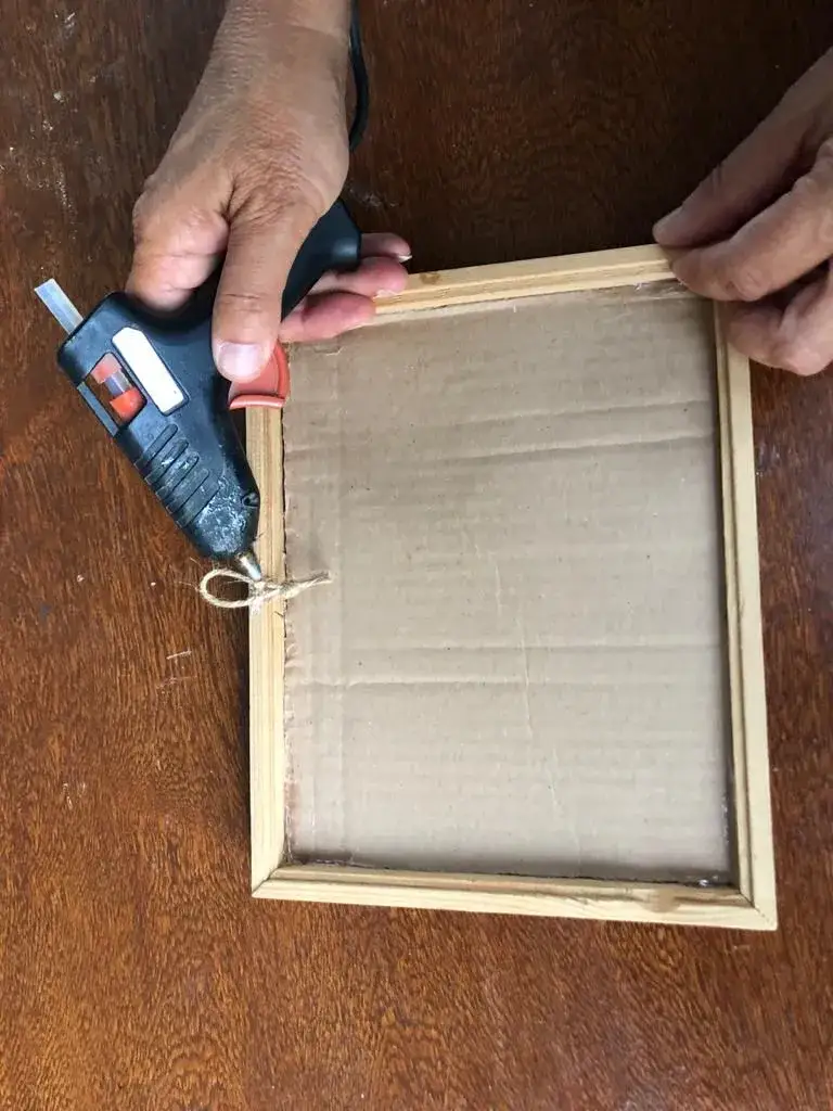 Zdjęcie Jak zrobić ramkę na zdjęcia z drewna - proste kroki do sukcesu