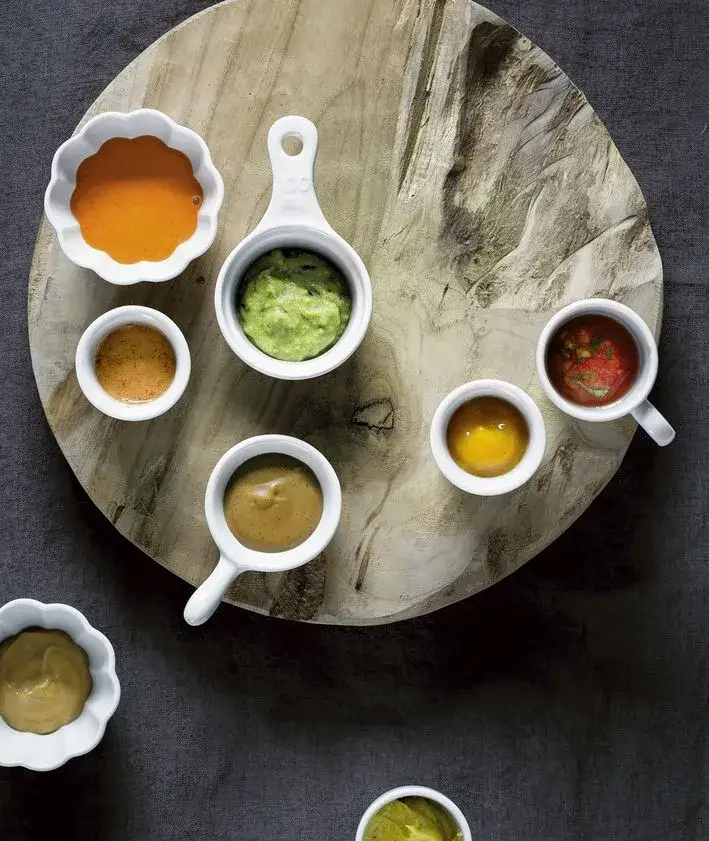 Zdjęcie Jak zrobić sos do frytek - proste przepisy na pyszne sosy domowe