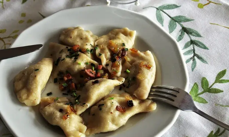 Zdjęcie Odkryj wyjątkowe potrawy regionalne kujawsko pomorskie i ich smaki