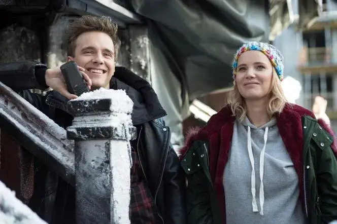 Zdjęcie Muzyka z filmu wymarzona miłość – odkryj emocjonalne utwory z serialu