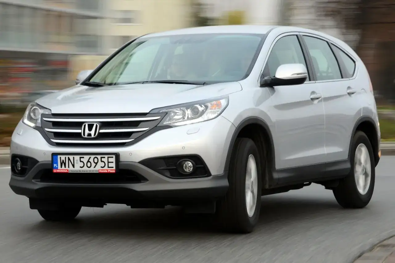 Zdjęcie Honda CR-V jaki silnik wybrać, aby uniknąć wysokich kosztów paliwa