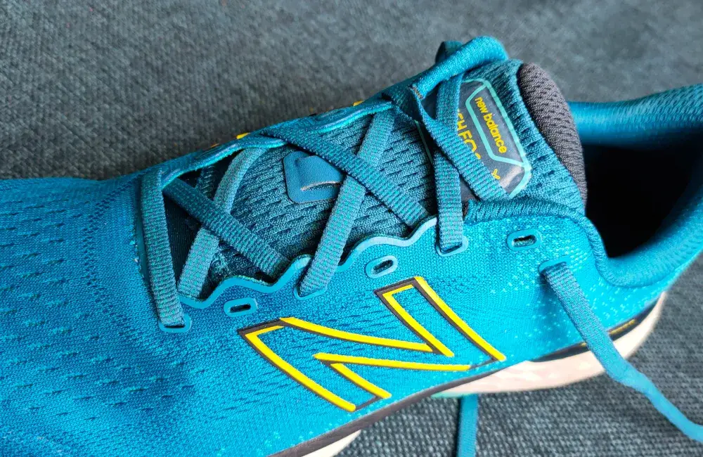 Zdjęcie Jak wiązać buty do biegania, aby uniknąć bólu i poprawić komfort