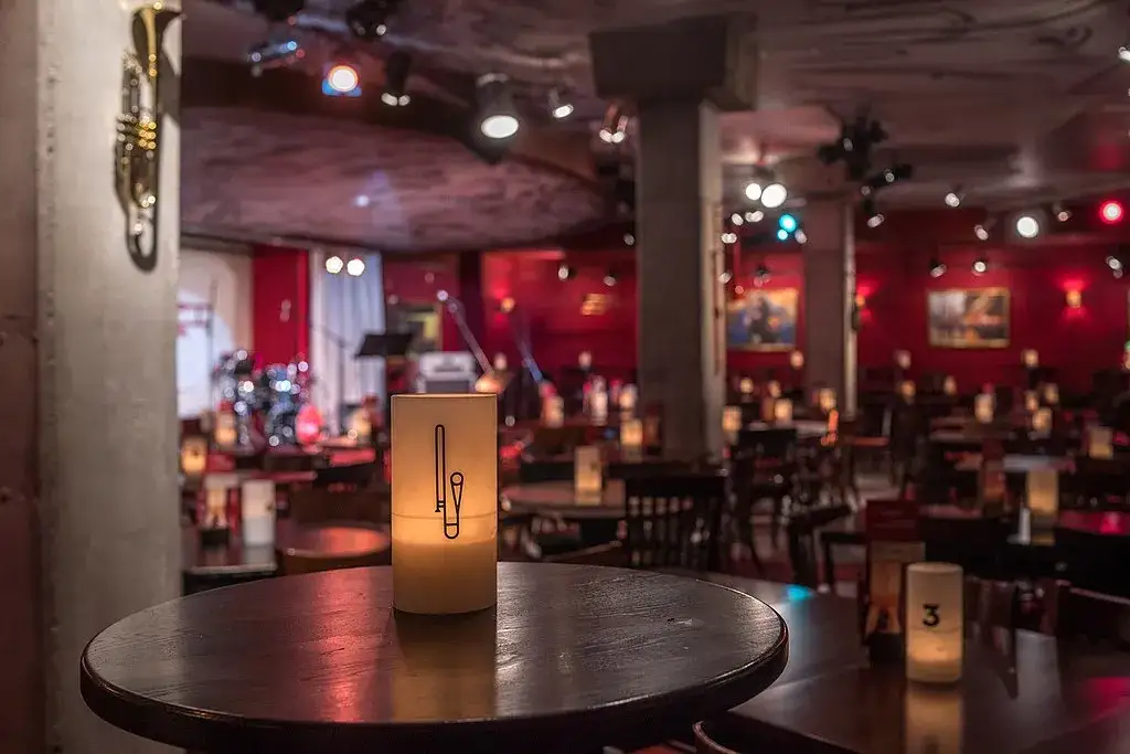 Zdjęcie Najlepsze kluby jazzowe we Wrocławiu. Gdzie usłyszysz magiczną muzykę na żywo?