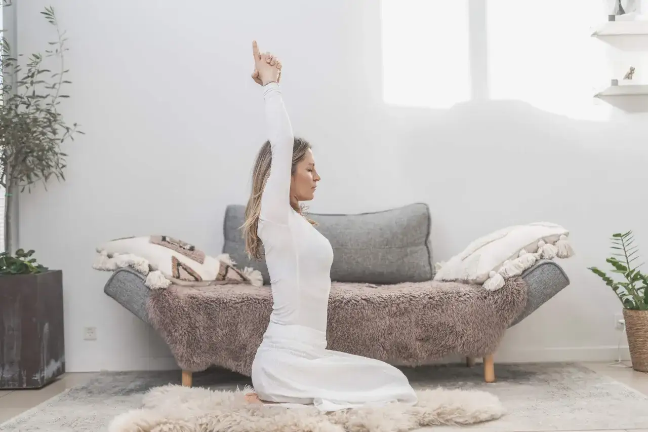Zdjęcie Jak joga kundalini czakry wpływa na Twoje życie i energię