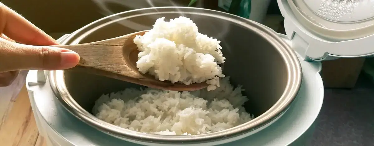 Zdjęcie Jak ugotować ryż żeby był sypki i uniknąć kleistej konsystencji