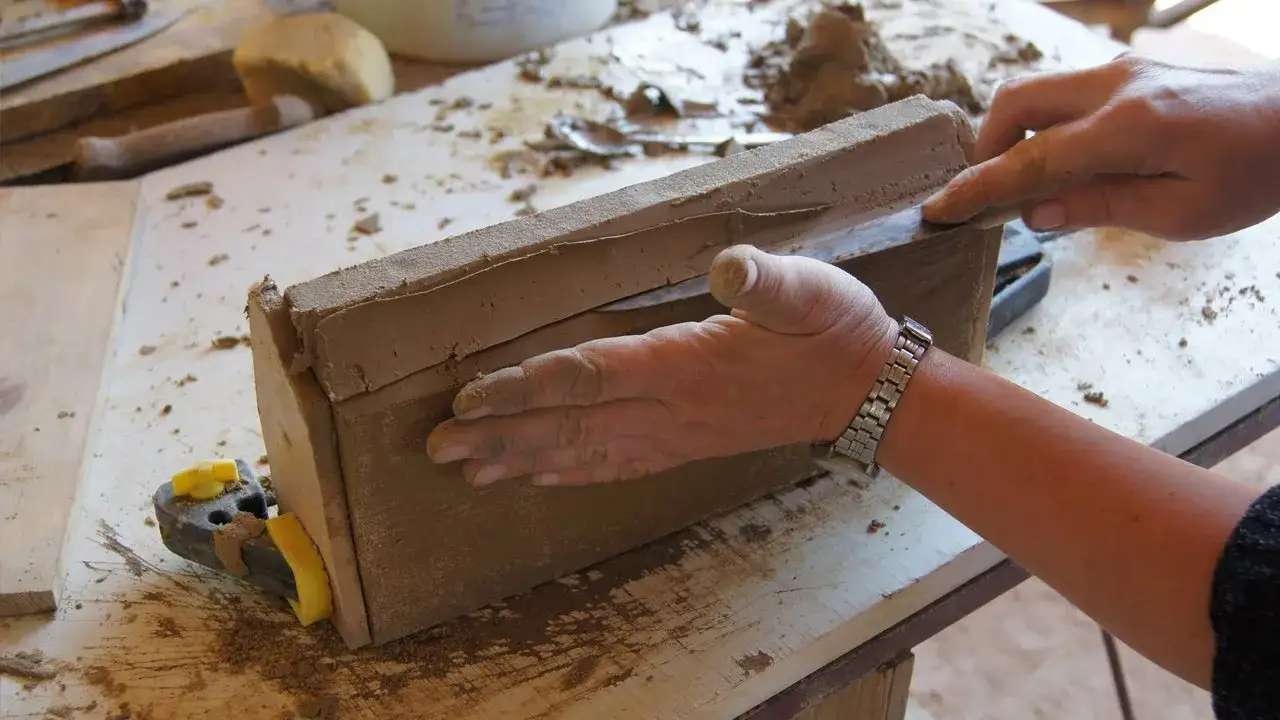 Zdjęcie Jak się robi cegły: krok po kroku do idealnych materiałów budowlanych