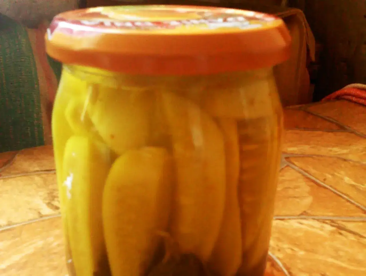 Zdjęcie Jak zrobić ogórki w curry – prosty przepis na pyszne pikle