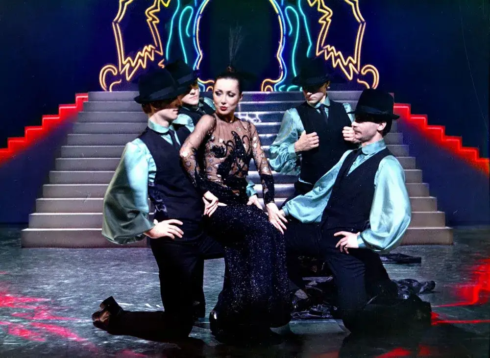 Zdjęcie Kto śpiewa lata dwudzieste lata trzydzieste? Odkryj wykonawcę!