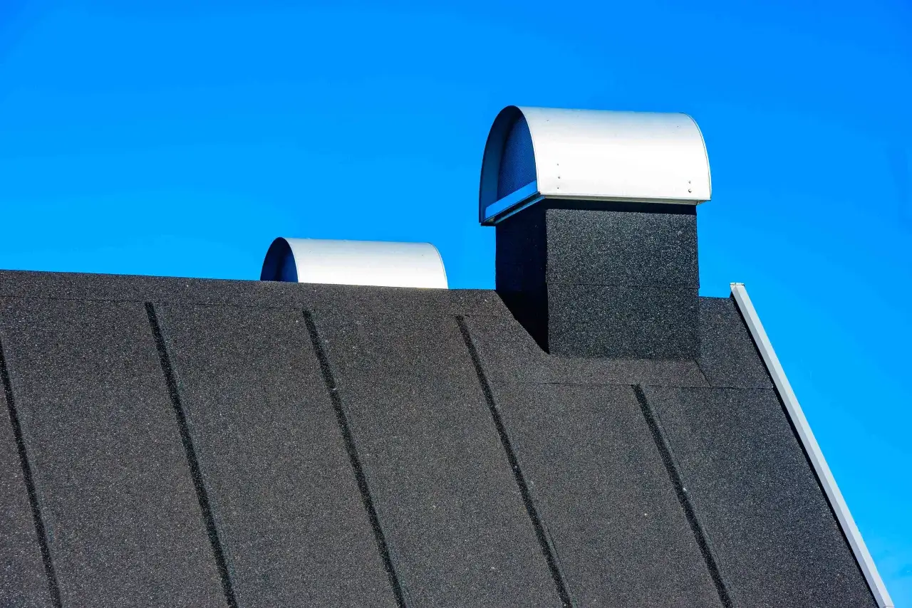 Zdjęcie Jaka papa na dach z desek? kluczowe informacje o wyborze i układaniu