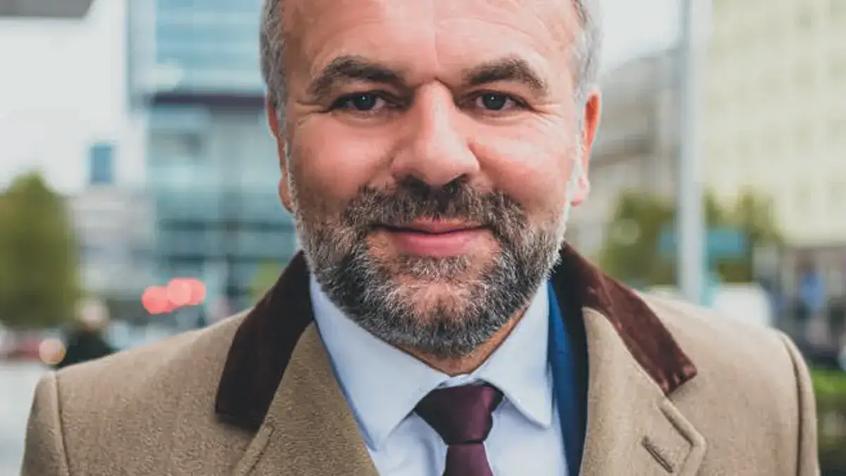 Zdjęcie Artur Kozieja wiek: zaskakujące fakty o jego życiu i osiągnięciach