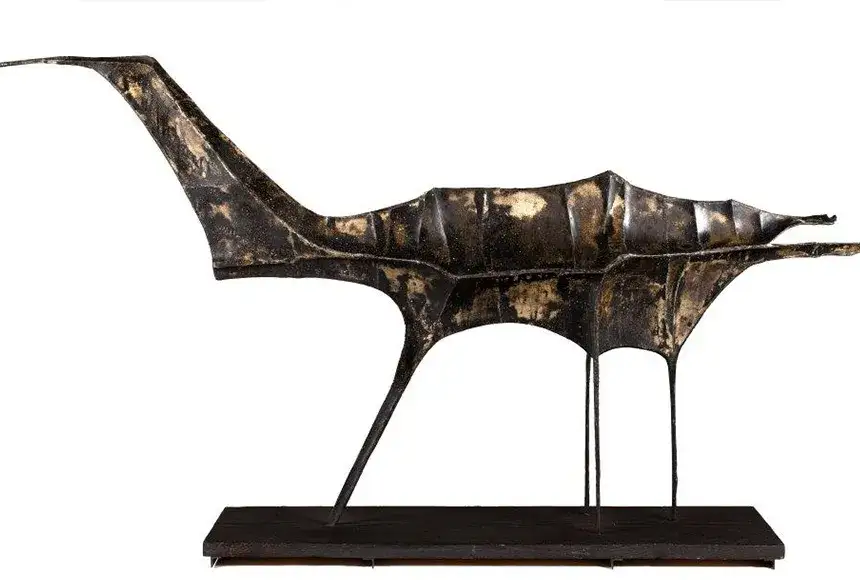 Zdjęcie Zdzisław Beksiński rzeźba: Mroczne piękno i niezwykłe formy sztuki