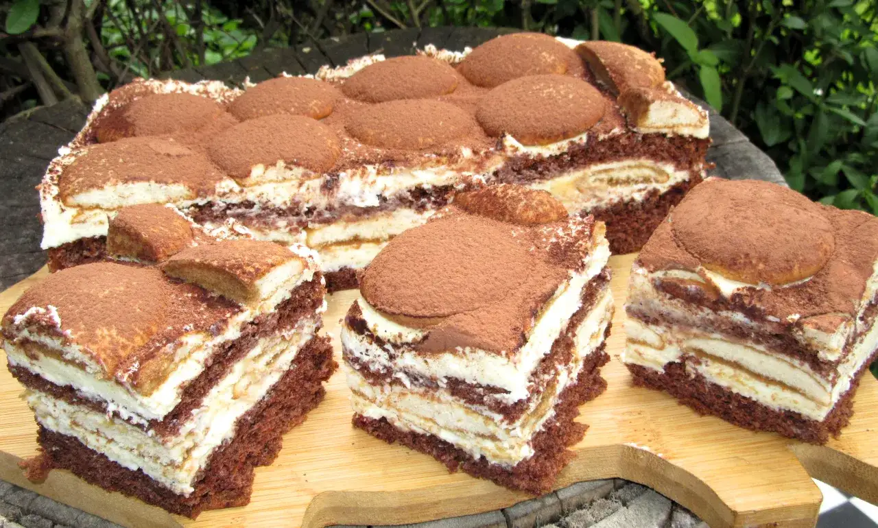 Zdjęcie Pyszny przepis na ciasto latte macchiato, które zachwyci gości