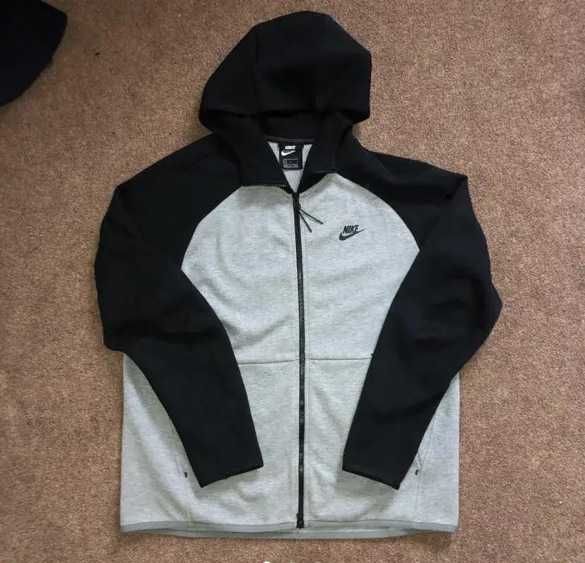 Zdjęcie Jak rozpoznać podróbkę bluzy Nike i uniknąć oszustwa przy zakupie