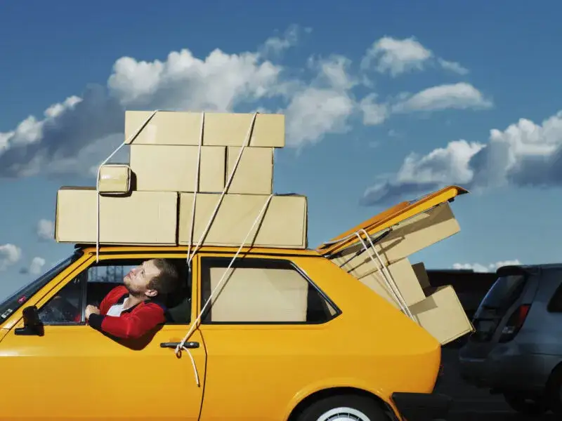 Zdjęcie Ile może wystawać poza samochód? Przepisy, które musisz znać