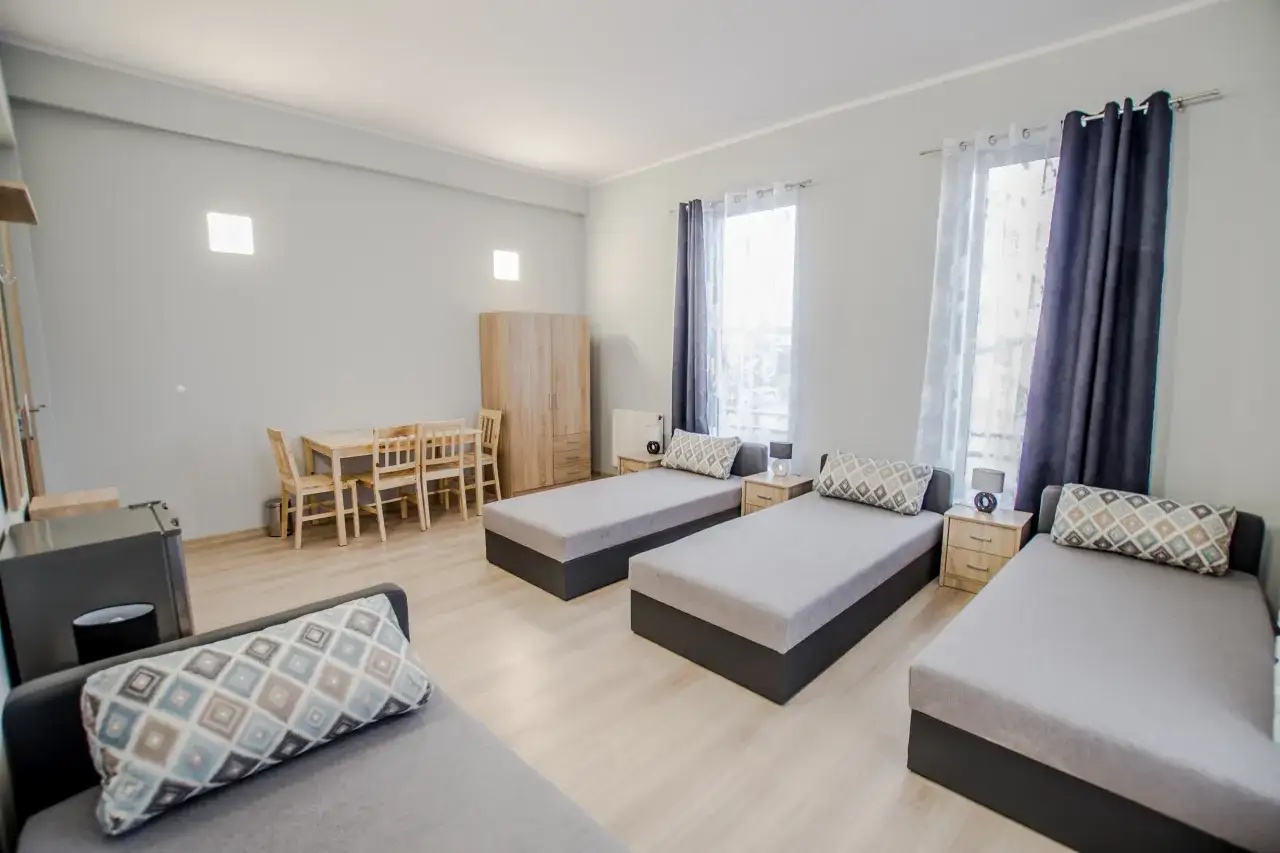 Zdjęcie Jak wygląda nocleg w hostelu? Oczekiwania, komfort i realia