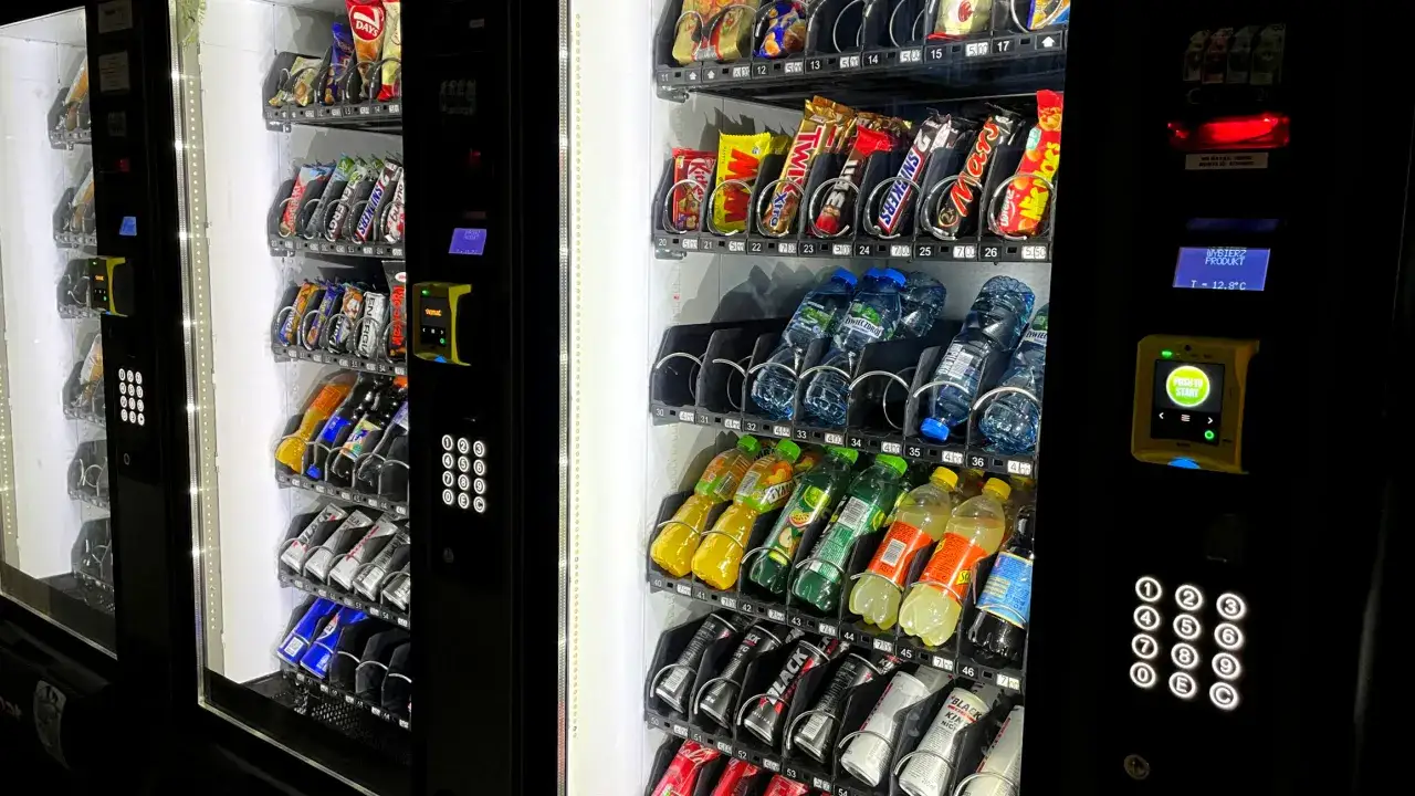 Zdjęcie Najlepsze automaty do napojów – funkcje, ceny i zastosowania